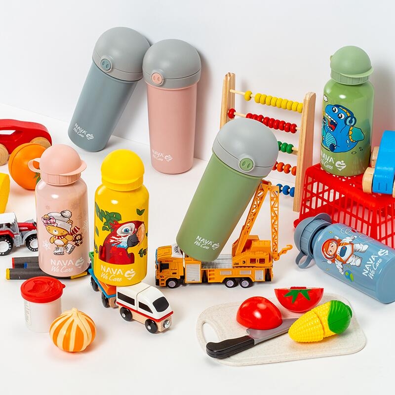 Sticla de plastic cu pai Nava 380ml roz