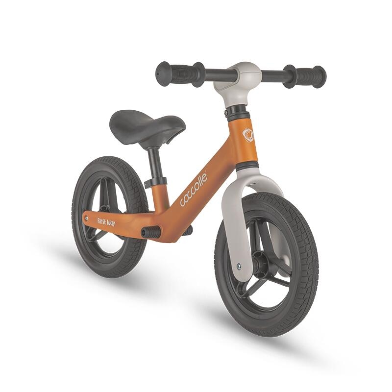 Bicicleta fara pedale Coccolle First Way, Cookie Beige Bicicleta fara pedale Coccolle First Way, Cookie Beige
