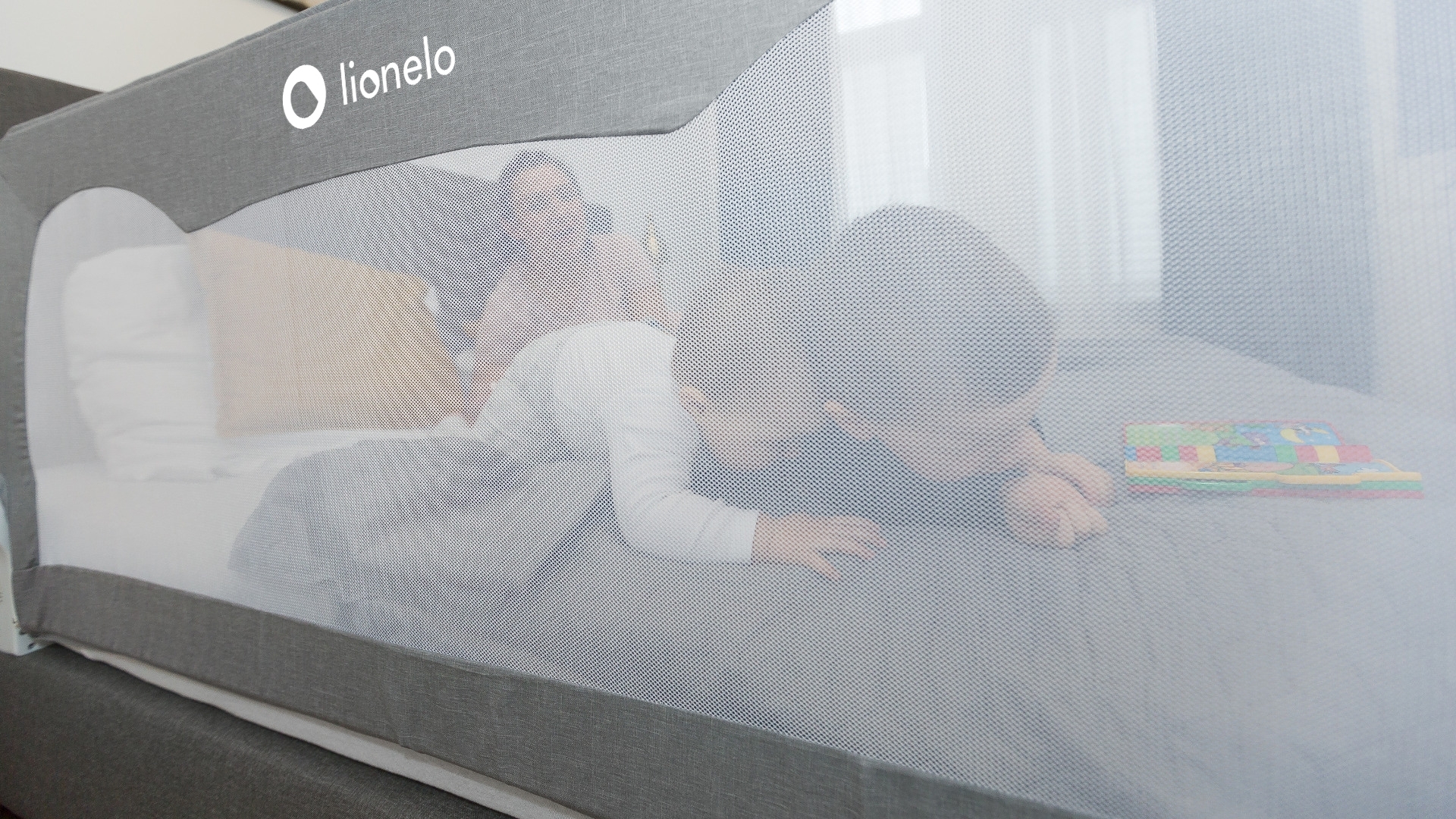 Lionelo - Bariera de pat Hanna, Grey
