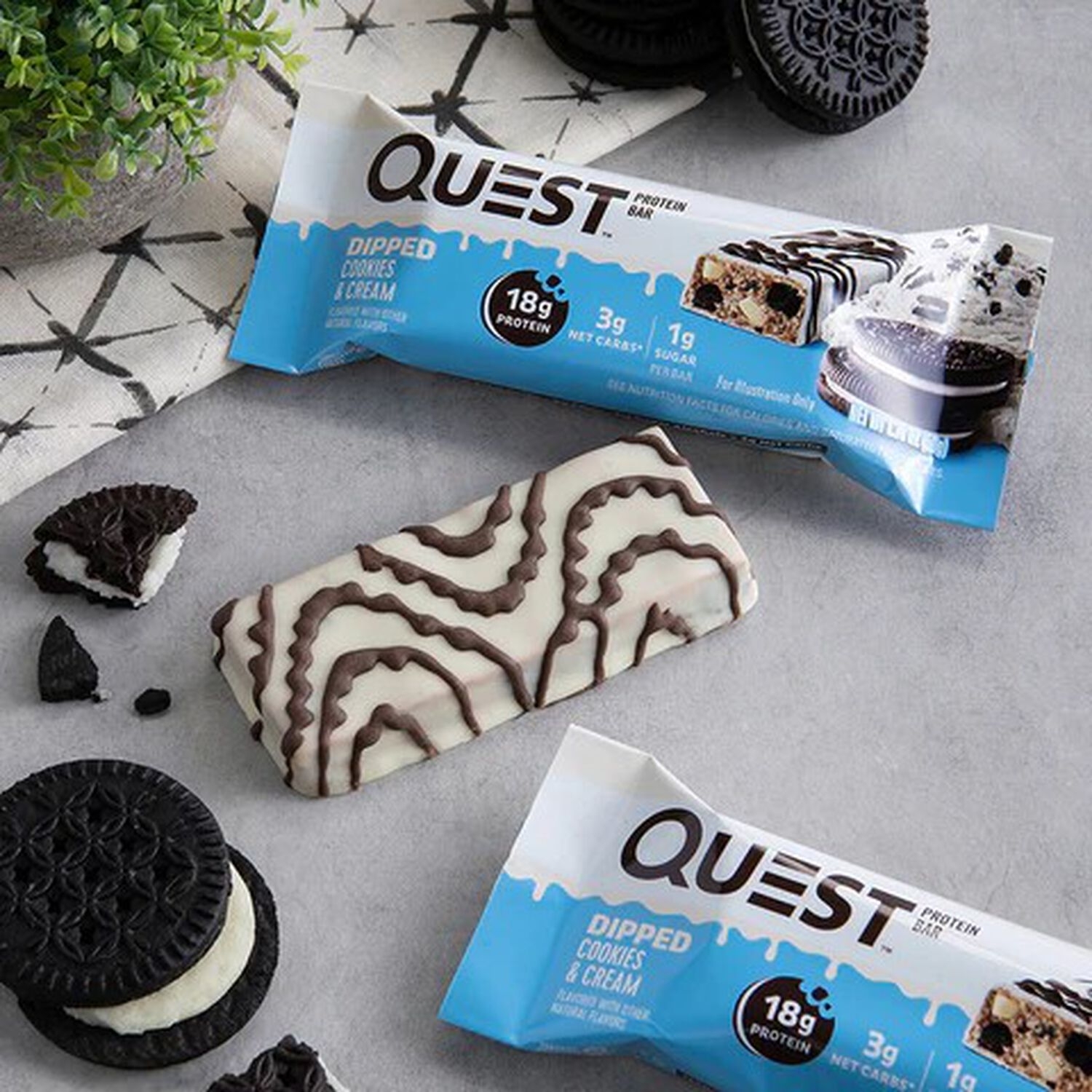 Baton proteic cu aroma de biscuiti cu crema, 50 g, Quest