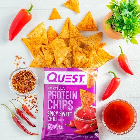 Chipsuri proteice cu aroma de spicy sweet chilli, 32 g, Quest