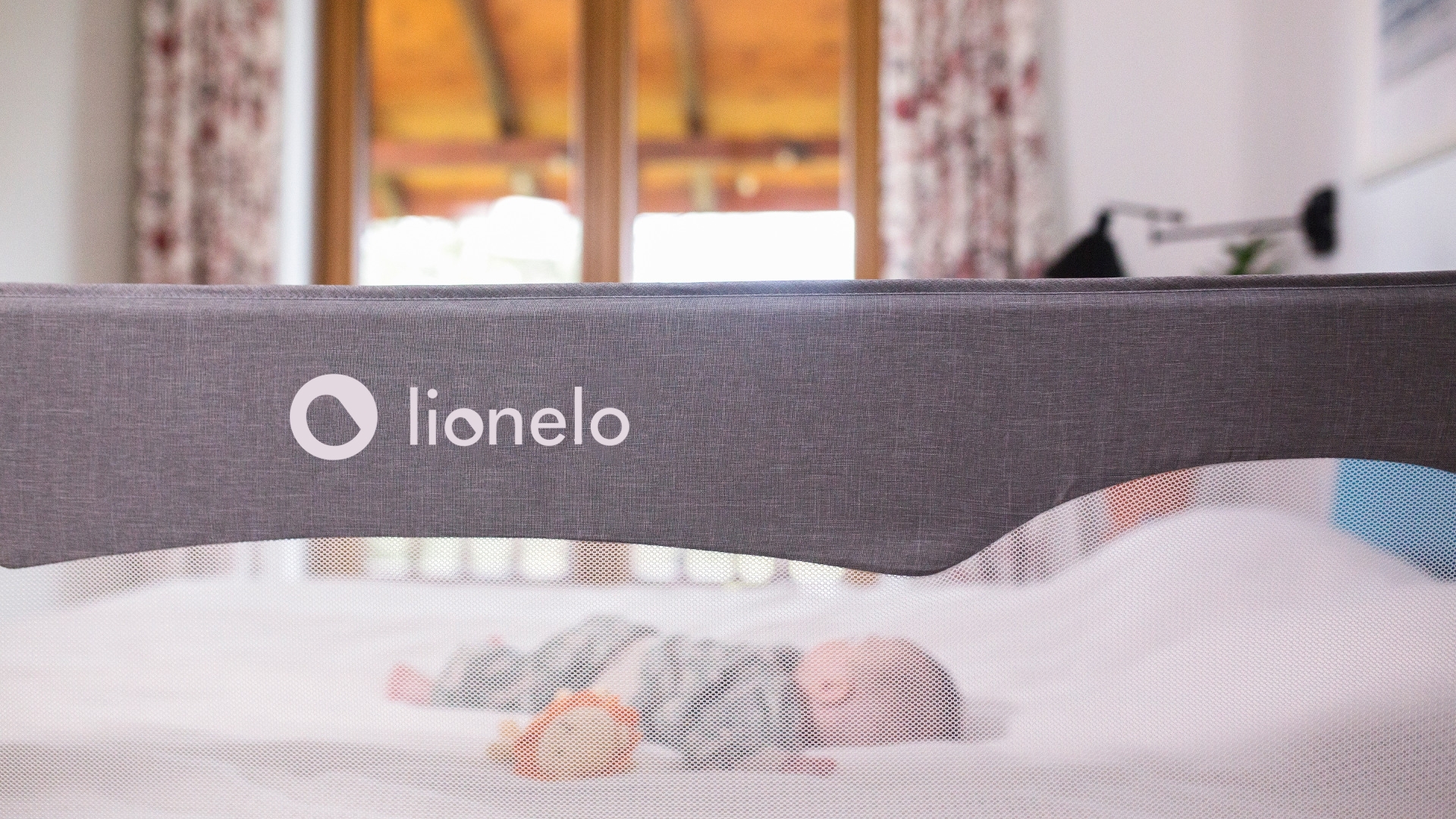Lionelo - Bariera de pat Hanna, Grey