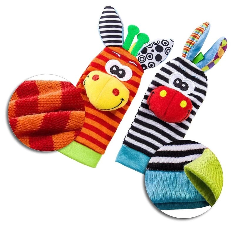 Botosei si bratari cu zornaitoare, Animalute dragute pentru bebelusi, Set 4 piese, 2 pentru maini si 2 pentru picioare, Jungle Wrist Rattle and Foot Finder, Playgro