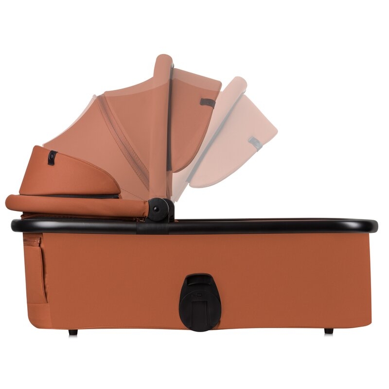 Carucior 3 in 1, Lionelo, Layla, Pana la 22 kg, Cadru aluminiu, Cu landou intarit si salteluta din spuma AirDots, Scoica auto, Reversibil, Cu ventilatie 3D, Cu accesorii, EN1888-1, EN1888-2, EN1466, Maro