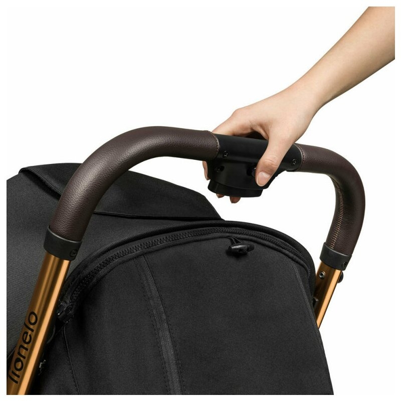 Carucior sport, Lionelo, Cloe, Cu accesorii, Cadru din aluminiu, Pana la 22 kg, Usor, Pliere compacta pentru avion, cu o singura mana, Ideal pentru toate tipurile de suprafete, 6 luni+, Black Onyx