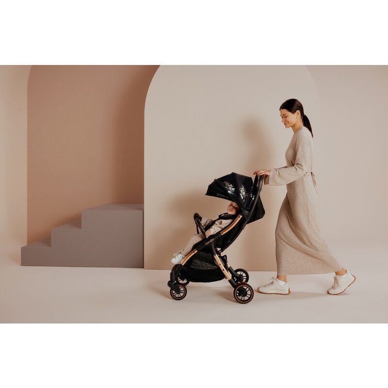 Carucior sport, Lionelo, Julie One, Editie limitata Golden Moments, De la nastere, Greutate redusa, Cu accesorii, Cadru din aluminiu, 0-22 kg, Conform cu standardele europene de securitate EN1888-1 si EN1888-2, Negru