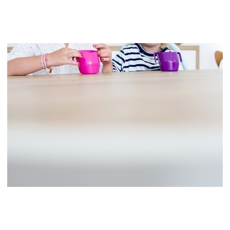 Doidy - Cana inclinata cu manere, 200 ml, Fara bisfenol-A, ftalati si PVC, 3 luni+, Conform standardului european de securitate EN14350, Gri