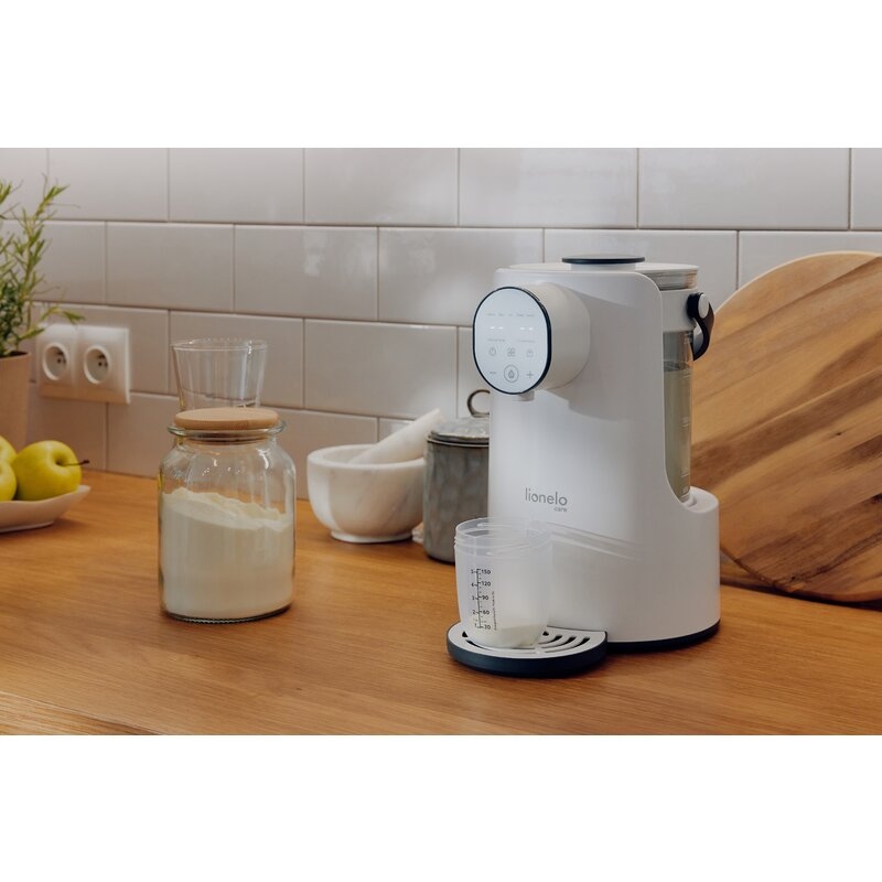 Espressor pentru lapte praf, Lionelo, Baby Presto, Functie declorizare si dozare a apei, Cu afisaj digital LED, Cu rezervor de 2 L, Alb