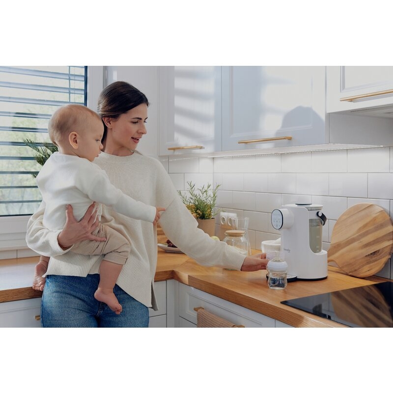 Espressor pentru lapte praf, Lionelo, Baby Presto, Functie declorizare si dozare a apei, Cu afisaj digital LED, Cu rezervor de 2 L, Alb
