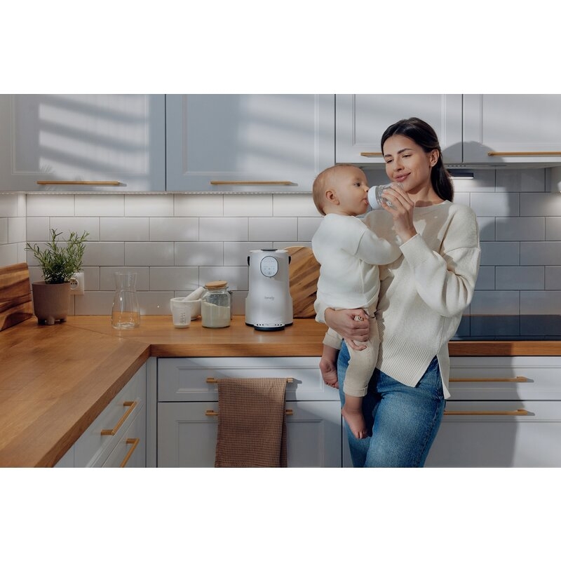 Espressor pentru lapte praf, Lionelo, Baby Presto, Functie declorizare si dozare a apei, Cu afisaj digital LED, Cu rezervor de 2 L, Alb