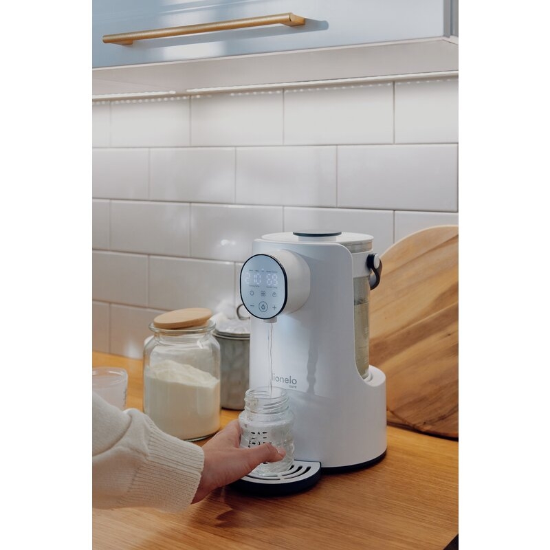 Espressor pentru lapte praf, Lionelo, Baby Presto, Functie declorizare si dozare a apei, Cu afisaj digital LED, Cu rezervor de 2 L, Alb