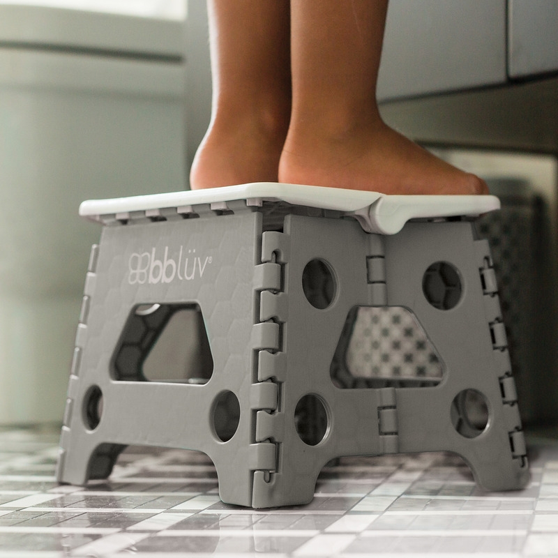 Inaltator de baie pliabil, Step, Practic si usor de transportat, Rezistent pana la 113 Kg, Bbluv, Grey