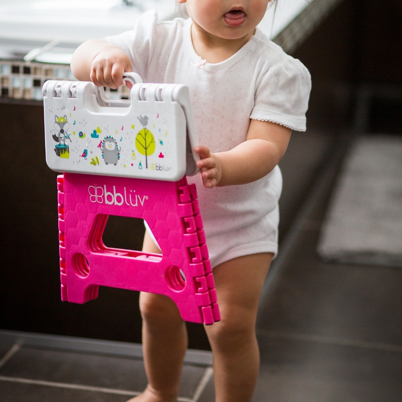 Inaltator de baie pliabil, Step, Practic si usor de transportat, Rezistent pana la 113 Kg, Bbluv, Pink