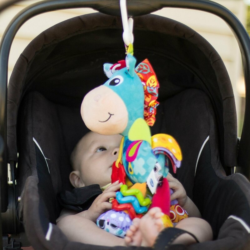 Jucarie mare pentru carucior, scoica auto si patut, Cu jucarie de dentitie, Cu sunete, Activity Friend Clip Clop, 39 cm, Playgro