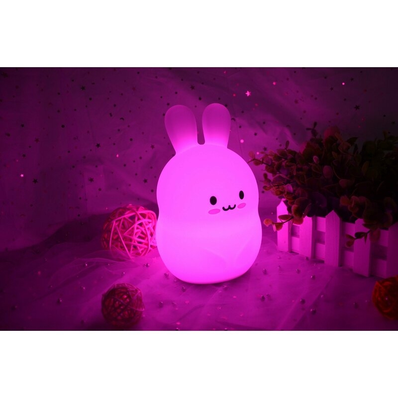 Lampa de veghe, FreeON, Silicon moale, Cu telecomanda si cablu USB, Cu 9 culori diferite si cronometru, Owl