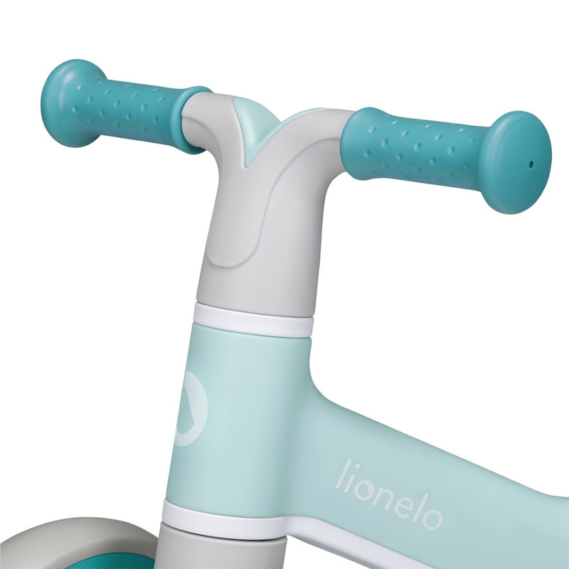Lionelo - Bicicleta fara pedale Villy, Cu 4 roti, Din spuma EVA si TPR, Stabila, Manere moi, antiderapante, 12- 36 luni, Sustine pana la 30 kg, Certificata EN 71-1:2014, EN 71-2:2011, EN 71-3:2019, Verde turcoaz