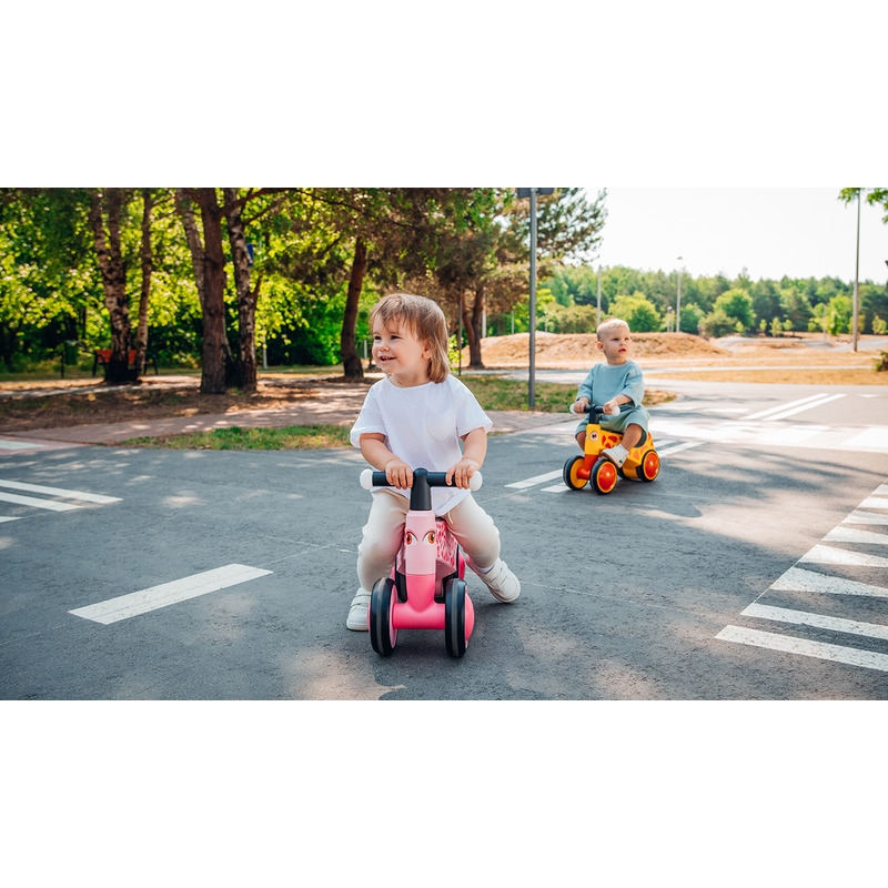 Lionelo - Bicicleta fara pedale, Sammy, Cu 4 roti, Din spuma EVA, Stabila, Manere moi, antiderapante, 12- 36 luni, Greutate maxima suportata 25 kg, Certificata EN 71-1:2014, EN 71-2:2011, EN 71-3:2019, Galben