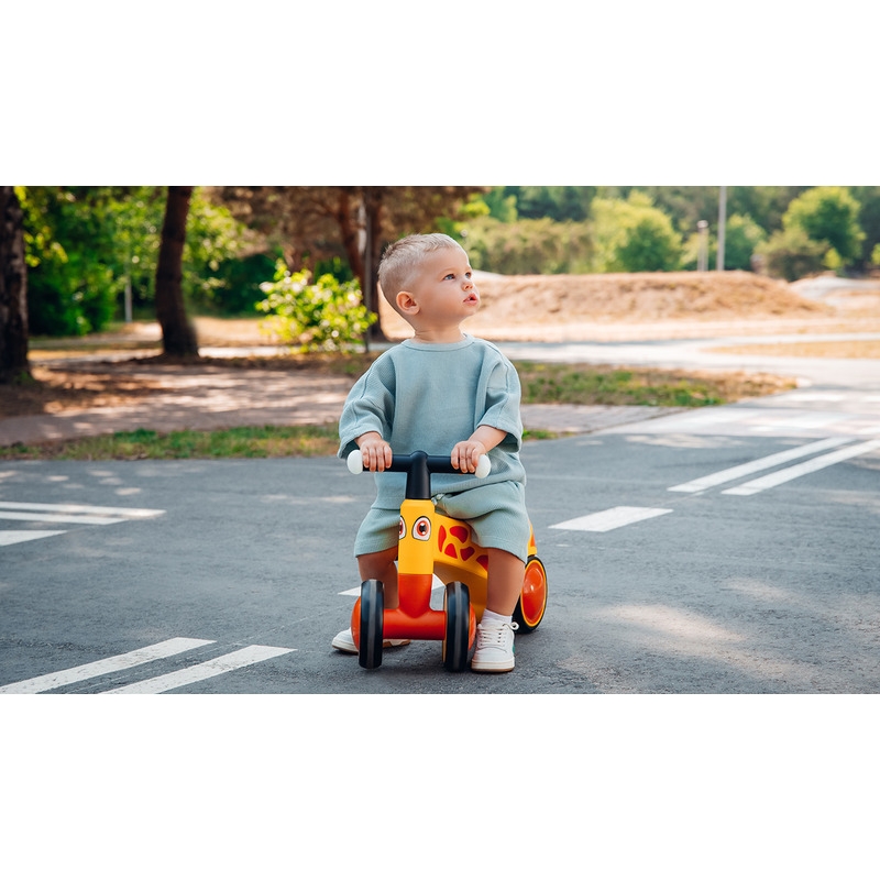 Lionelo - Bicicleta fara pedale, Sammy, Cu 4 roti, Din spuma EVA, Stabila, Manere moi, antiderapante, 12- 36 luni, Greutate maxima suportata 25 kg, Certificata EN 71-1:2014, EN 71-2:2011, EN 71-3:2019, Galben