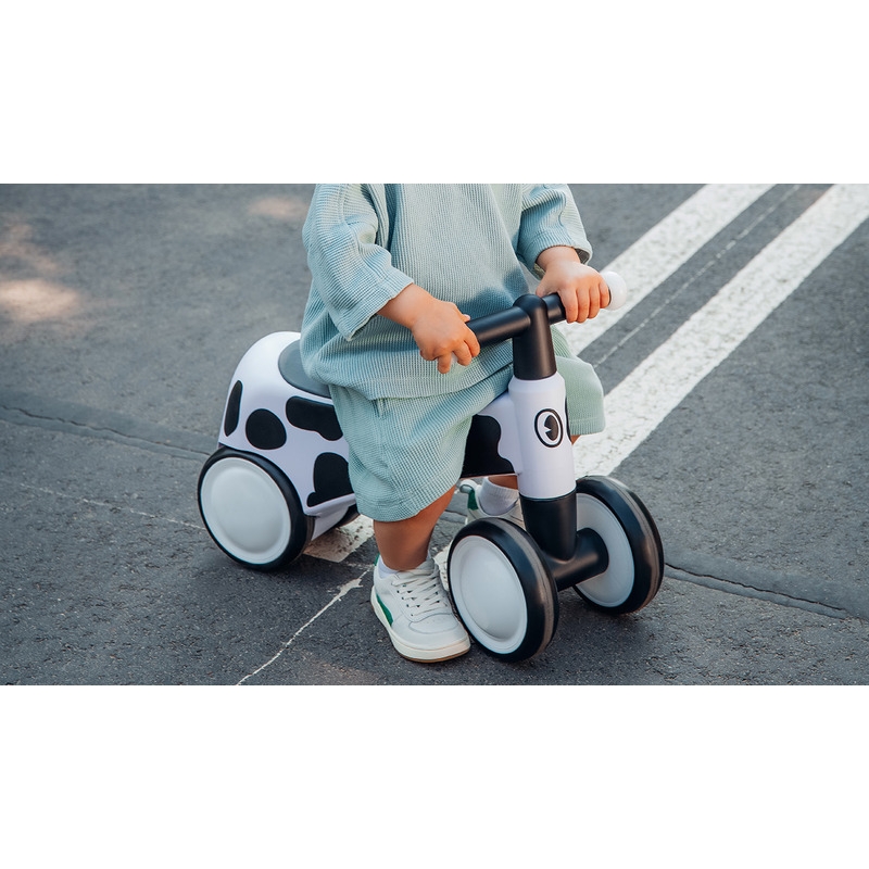 Lionelo - Bicicleta fara pedale, Sammy, Cu 4 roti, Din spuma EVA, Stabila, Manere moi, antiderapante, 12- 36 luni, Greutate maxima suportata 25 kg, Certificata EN 71-1:2014, EN 71-2:2011, EN 71-3:2019, Roz