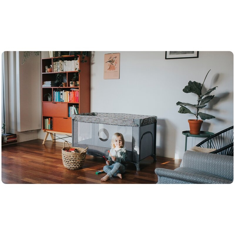 Lionelo - Patut pliant cu un nivel Stefi, Cu intrare laterala cu fermoar, 2 roti, 120x60 cm, Roz Ombre