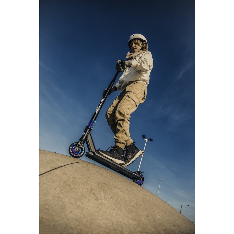 Lionelo - Trotineta Whizz, Pentru Acrobatii, Rulmenti ABEC-9, Sistemul de compresie IHC 9, 20 - 100 kg, Albastru