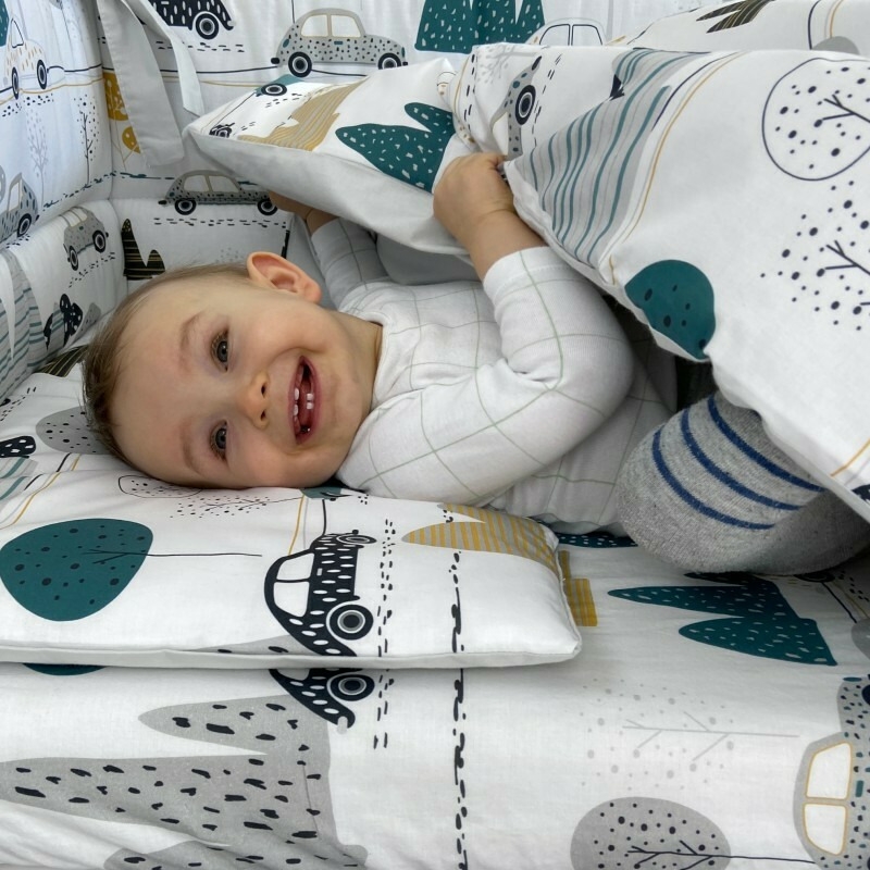 MimiNu - Perna bebelusi Ursulet, Multifunctionala, Cu doua fete, Tesatura pufoasa minky si bumbac, Materiale certificate Oeko Tex Standard 100, Minky Childrens Journey Grey