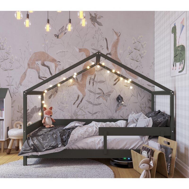 Patut tip casuta YappyHytte Bed din lemn certificat FSC, Transformabil in casuta de joaca, Cu bariera de protectie, In stil scandinav, Yappy Kids, 160x80 cm, Verde