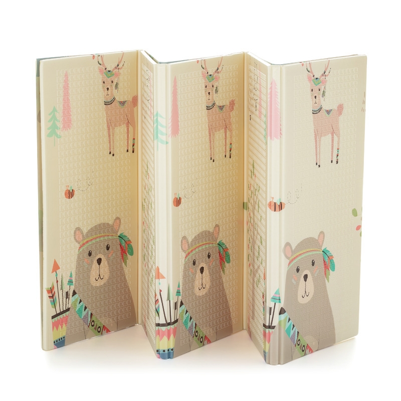 Petite&Mars - Covoras de joaca reversibil, Include geanta pentru transport, Pliabil si impermeabil, Non-toxic, 197 x 147 x 1 cm, Animale, 0 luni+, Multicolor