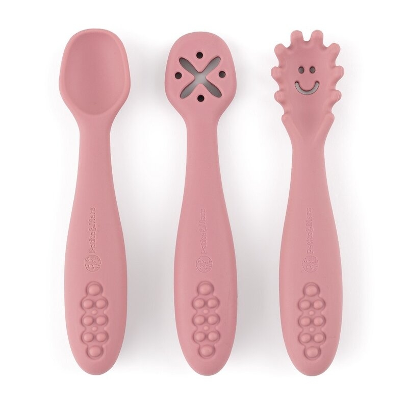 Petite&Mars - Set 3 lingurite, Diverse forme, Pentru supa, paste, alimente usoare, Dezvolta simturile si abilitatile senzoriale, Silicon, Fara BPA, 6 luni+, Roz