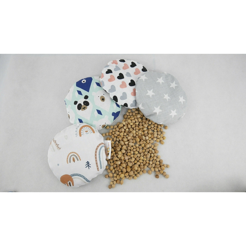 Qmini - Pernuta anticolici umpluta cu samburi de cirese, Cu husa din bumbac, Diametru 14 cm, Pastel Hearts