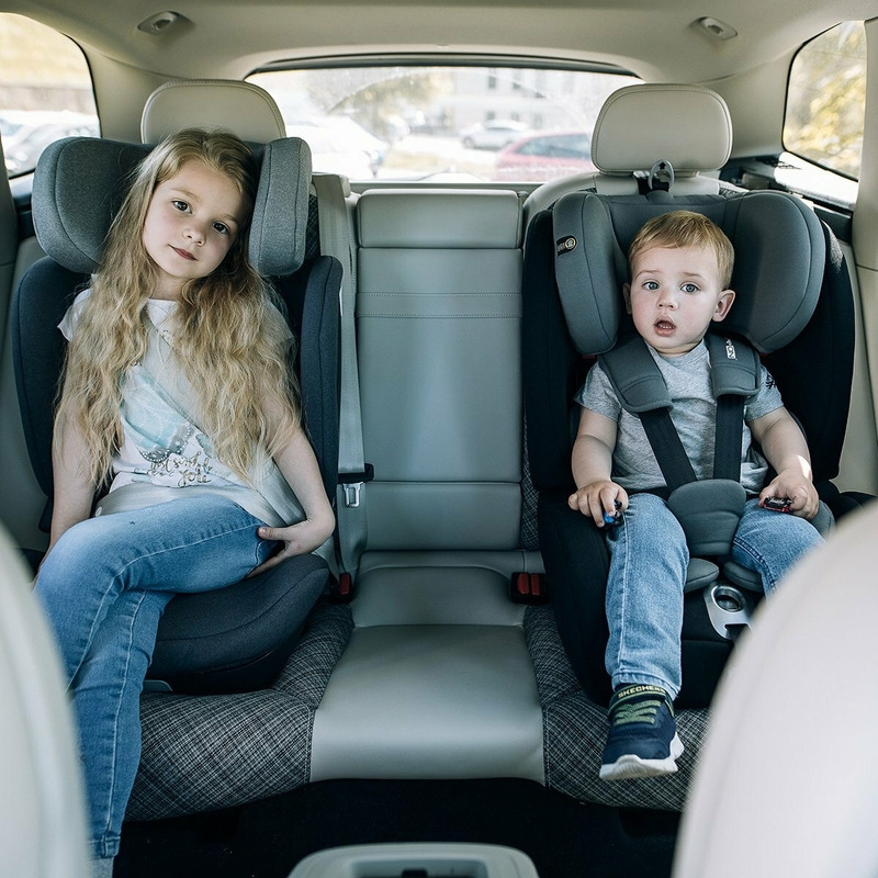 Scaun auto pentru copii, Rider, 100 - 150 cm/ 3 - 12 ani, Tehnologie Isofix, Cu spatar reglabil, Cu tetiera reglabila in 10 pozitii, Conform cu standardul european de securitate ECE R129, FreeON, Grey