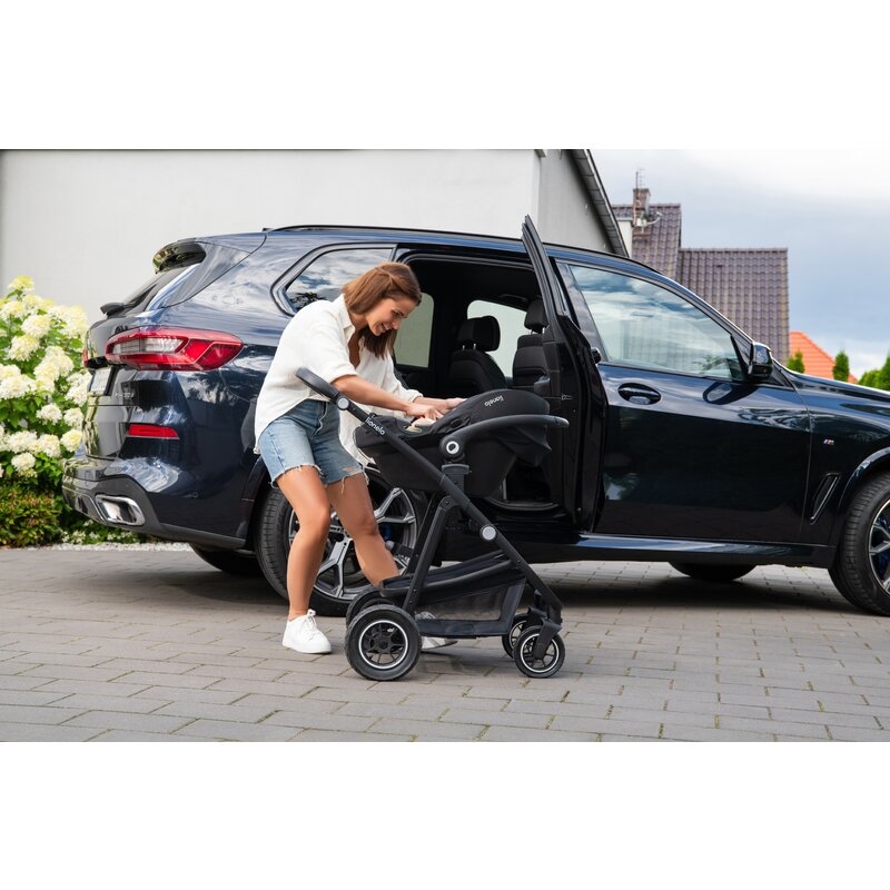 Scoica auto, Lionelo, i-Size Astrid, Include baza Isofix, 0-13 Kg, 40-87 cm, Cu maner si capotina reglabile, Cu protectie laterala avansata, Salteluta confortabila, Testat ADAC, Conform cu R129, Bej