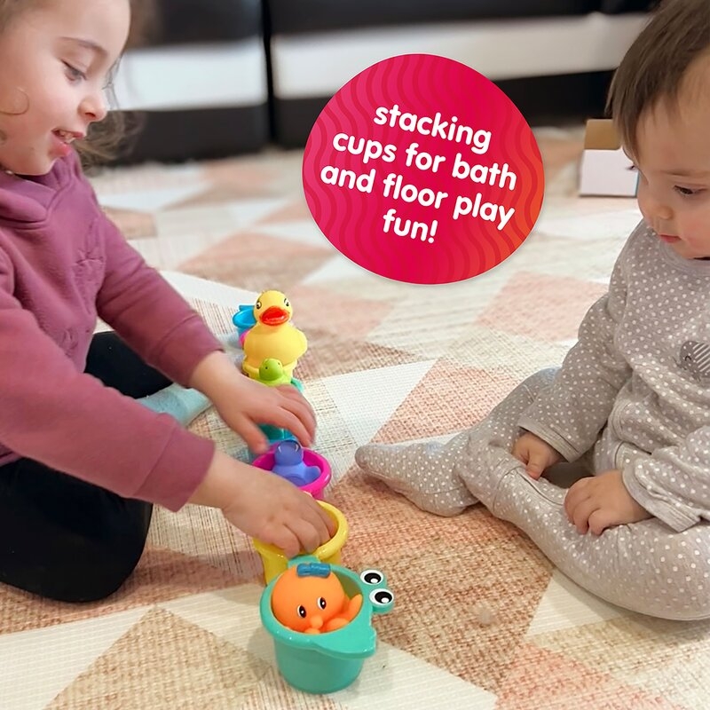 Set 15 jucarii de baie, Playgro, Include 5 animalute, o ratusca plutitoare, o carticica si 8 cupe pentru stivuire, Plastic, Fara BPA, 6 luni+, Bath Fun Play Pack