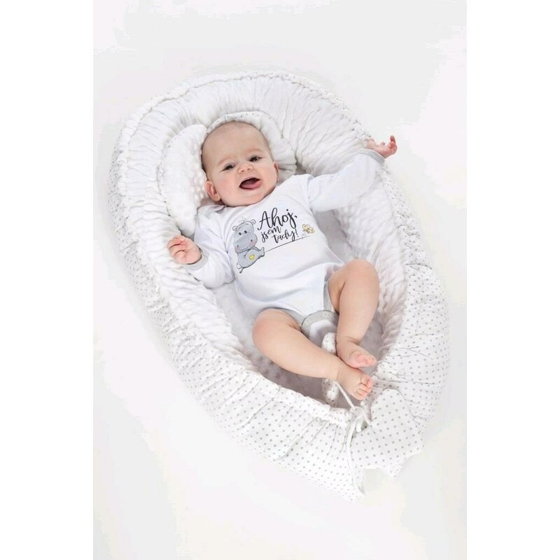 Set 3 piese Luxury, Baby Nest cu doua fete, Cu paturica si pernuta in forma de inima, New Baby, Minky Bears Pink