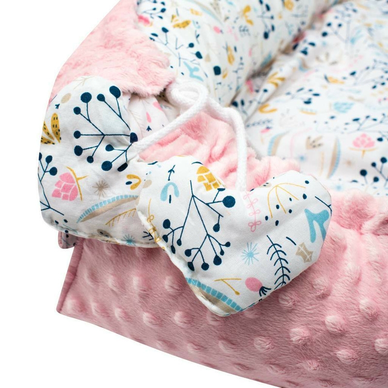 Set 3 piese Luxury, Baby Nest cu doua fete, Cu paturica si pernuta in forma de inima, New Baby, Minky Cranberries