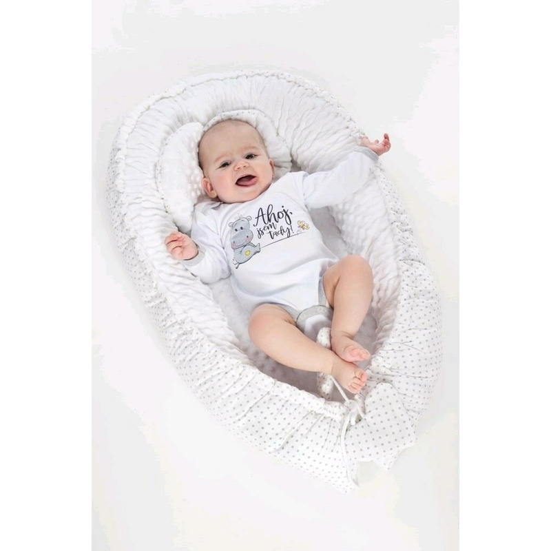 Set 3 piese Luxury, Baby Nest cu doua fete, Cu paturica si pernuta in forma de inima, New Baby, Minky Cranberries