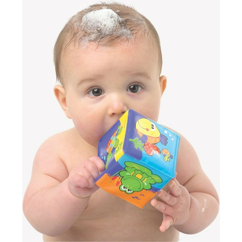 Set 6 cuburi noi pentru baie, Cu litere si cifre, Dimesiune 7.5 cm fiecare cub, Splash and Learn Soft blocks for bath, Playgro
