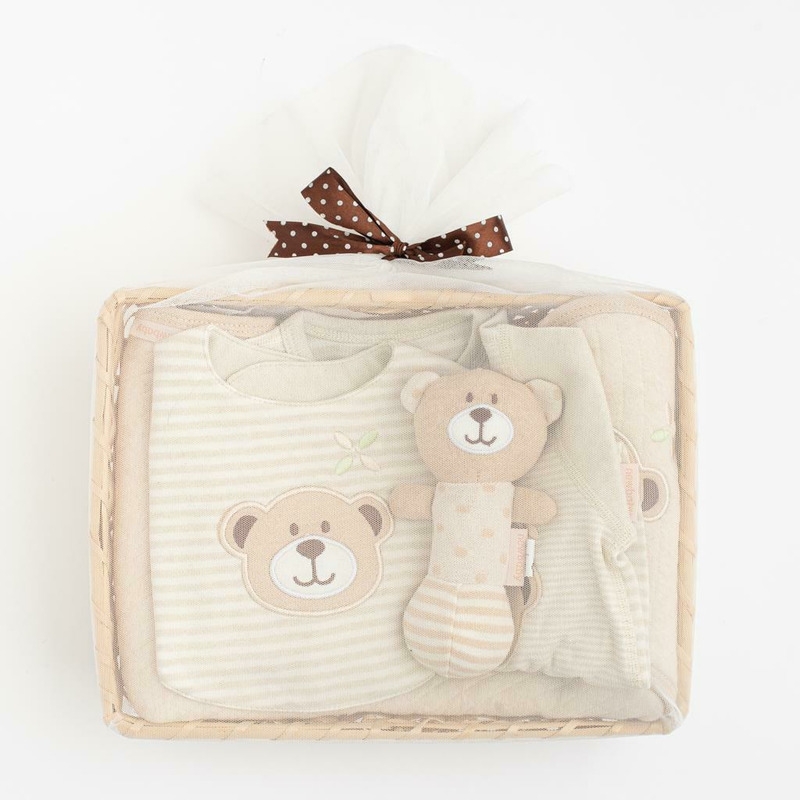 Set cadou 5 piese din bumbac organic, salopeta, baveta, paturica cu gluga, jucarie, Marime 0 - 3 luni, New Baby, Beige