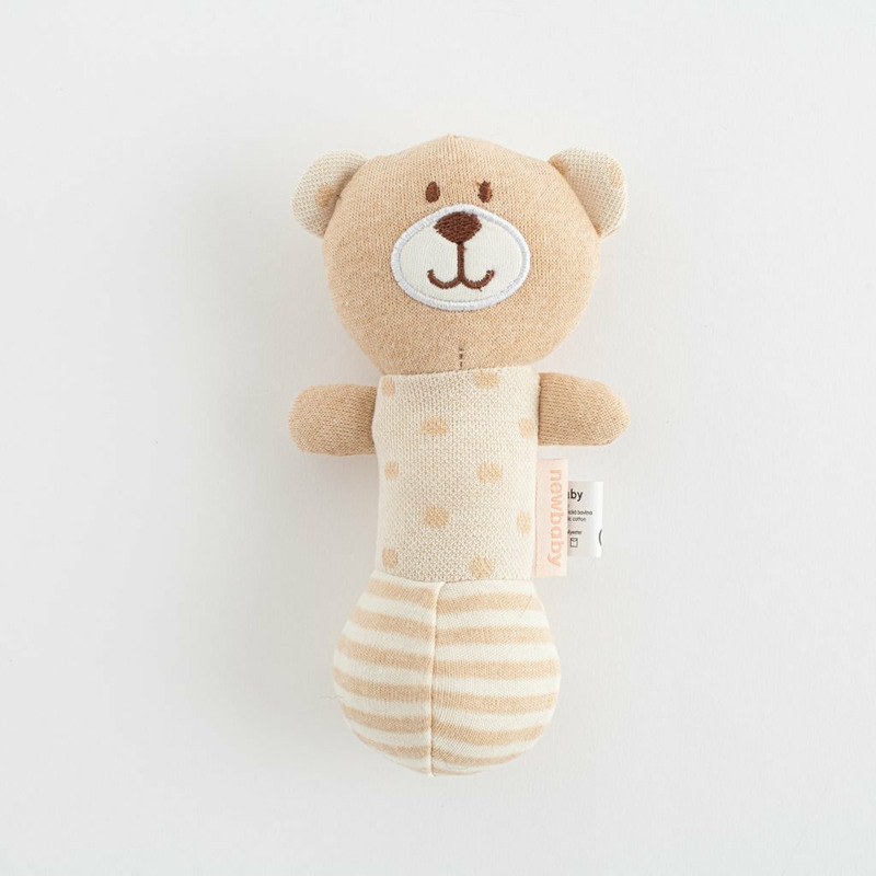Set cadou 5 piese din bumbac organic, salopeta, baveta, paturica cu gluga, jucarie, Marime 0 - 3 luni, New Baby, Beige