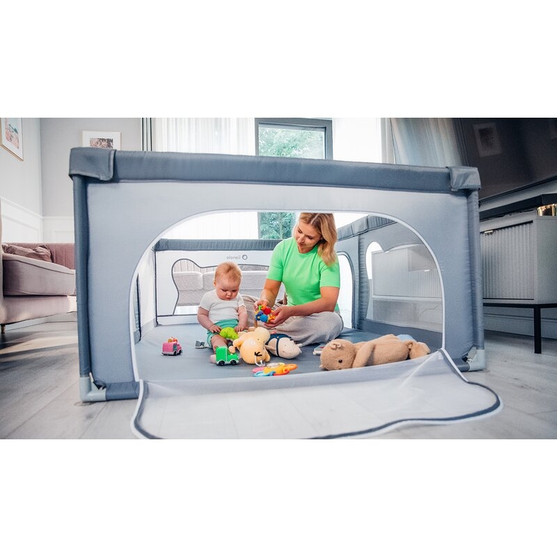 Tarc de joaca copii, Lionelo, Willow, 127 x 187 cm, Pliere compacta, Include geanta de transport, Din plasa, Cu doua intrari laterale si fermoar, Cu ventuze pentru stabilitate, Conform cu EN 12227:2010, Bej