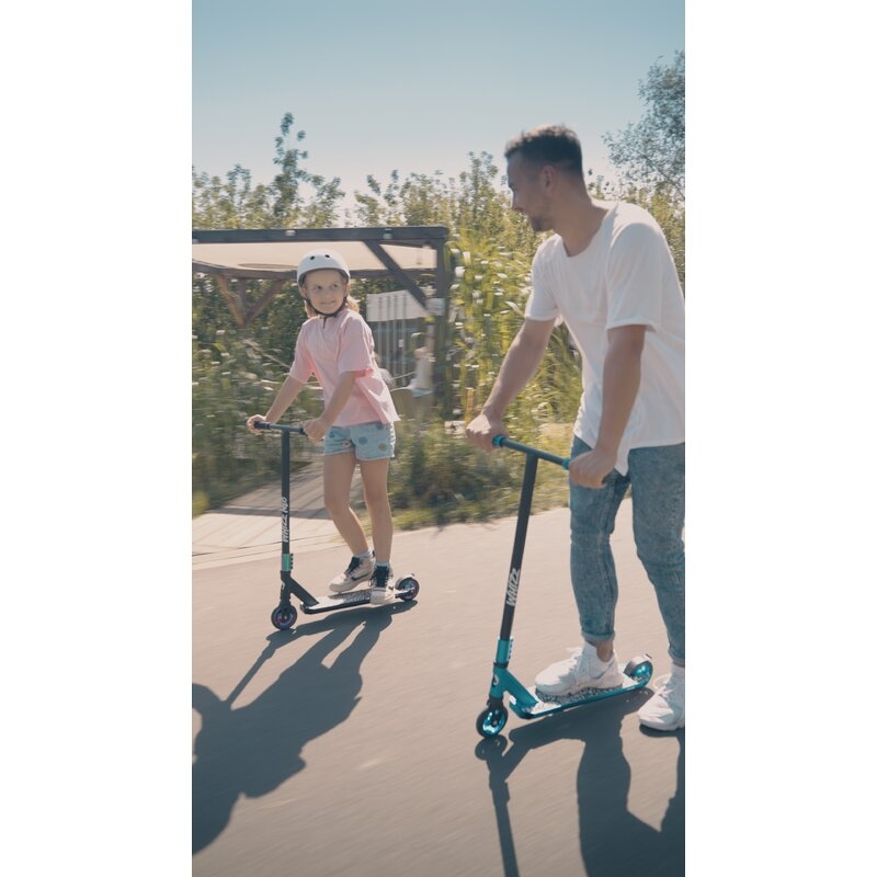Trotineta, Lionelo, Whizz, Pentru Acrobatii, Rulmenti ABEC-9, Sistemul de compresie IHC 9, 20 - 100 kg, Conform cu standardul european de securitate EN14619, Galben/Negru