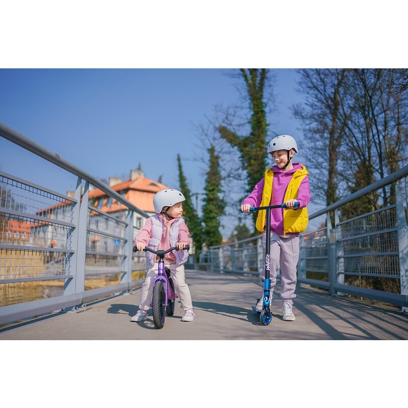 Trotineta, Lionelo, Whizz, Pentru Acrobatii, Rulmenti ABEC-9, Sistemul de compresie IHC 9, 20 - 100 kg, Conform cu standardul european de securitate EN14619, Galben/Negru