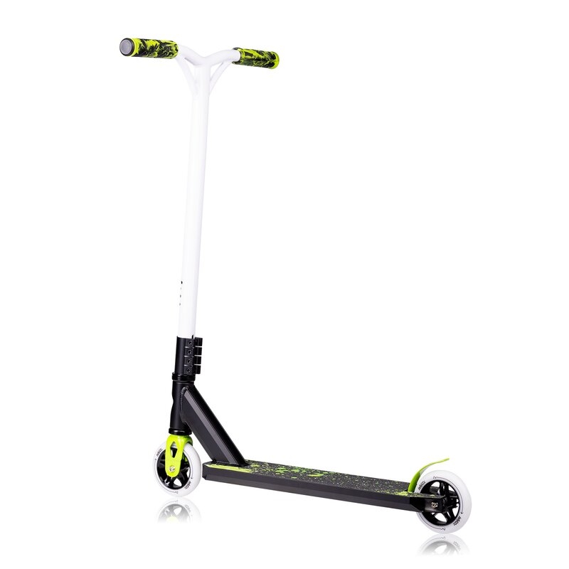 Trotineta, Lionelo, Whizz, Pentru Acrobatii, Rulmenti ABEC-9, Sistemul de compresie IHC 9, 20 - 100 kg, Conform cu standardul european de securitate EN14619, Verde/Negru