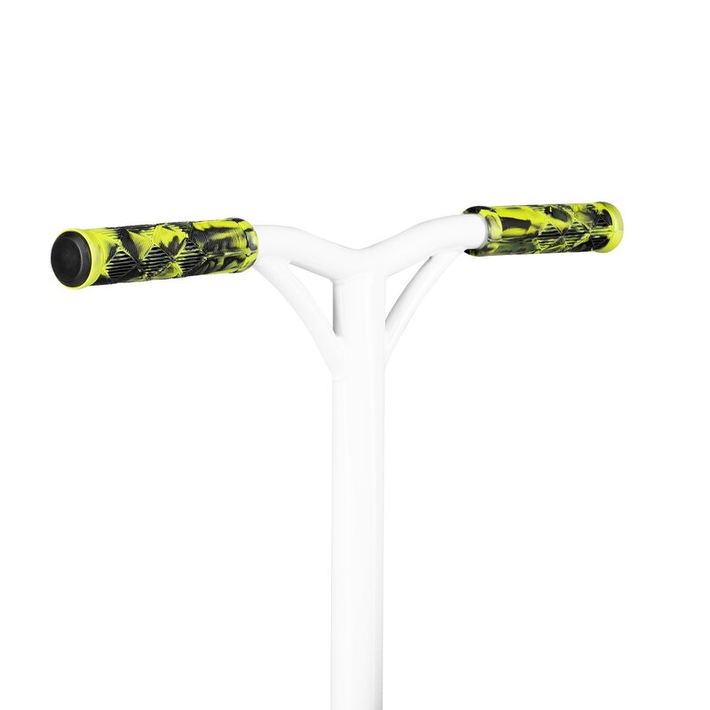 Trotineta, Lionelo, Whizz, Pentru Acrobatii, Rulmenti ABEC-9, Sistemul de compresie IHC 9, 20 - 100 kg, Conform cu standardul european de securitate EN14619, Verde/Negru