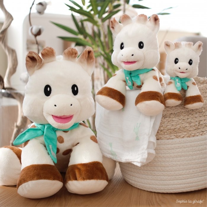 Vulli Girafa Sophie 'pufoasa' maxi 35 cm