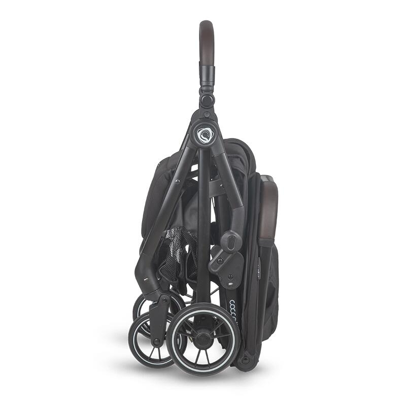 Carucior sport pliere automata Coccolle Arella Jet black Carucior sport pliere automata Coccolle Arella Jet black