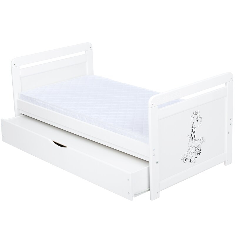 Babyneeds - Patut din lemn Nadia II Girafa 120x60 cm, multifunctional, cu sertar, Alb + Saltea 8 cm