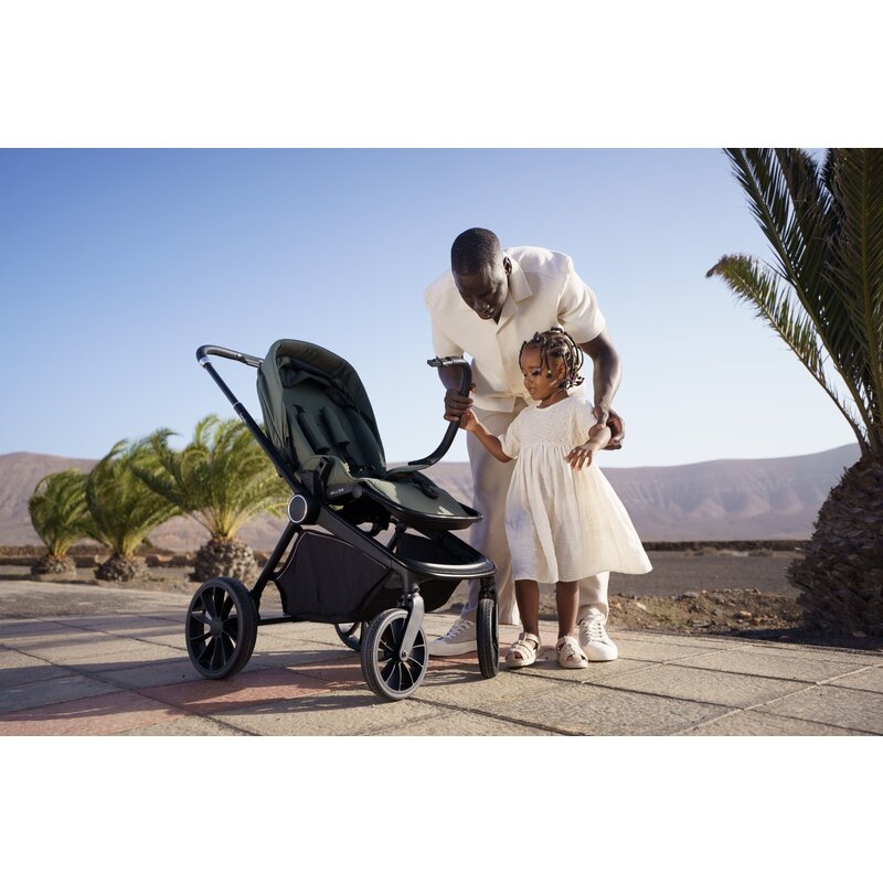 Carucior sport, Lionelo, Mika Plus, Cadru din aluminiu, Cu maner reversibil, Copertina XXL, Spatar reglabil in 3 pozitii, Cu accesorii, Pana la 22 kg, 6-48 luni; EN1888-1, EN1888-2 EN1466, Verde Carucior sport, Lionelo, Mika Plus, Cadru din aluminiu, Cu maner reversibil, Copertina XXL, Spatar reglabil in 3 pozitii, Cu accesorii, Pana la 22 kg, 6-48 luni; EN1888-1, EN1888-2 EN1466, Verde