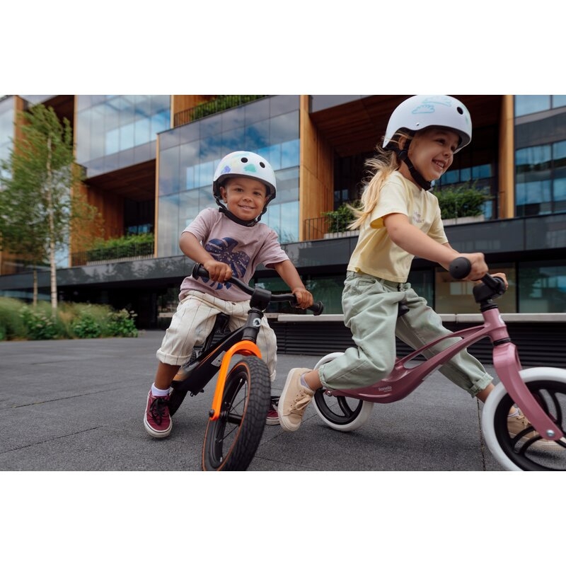 Casca pentru copii, Lionelo, Reglabila 50-56 cm, Din ABS si EPS, Conform cu standardul EN1078, Albastru Casca pentru copii, Lionelo, Reglabila 50-56 cm, Din ABS si EPS, Conform cu standardul EN1078, Albastru