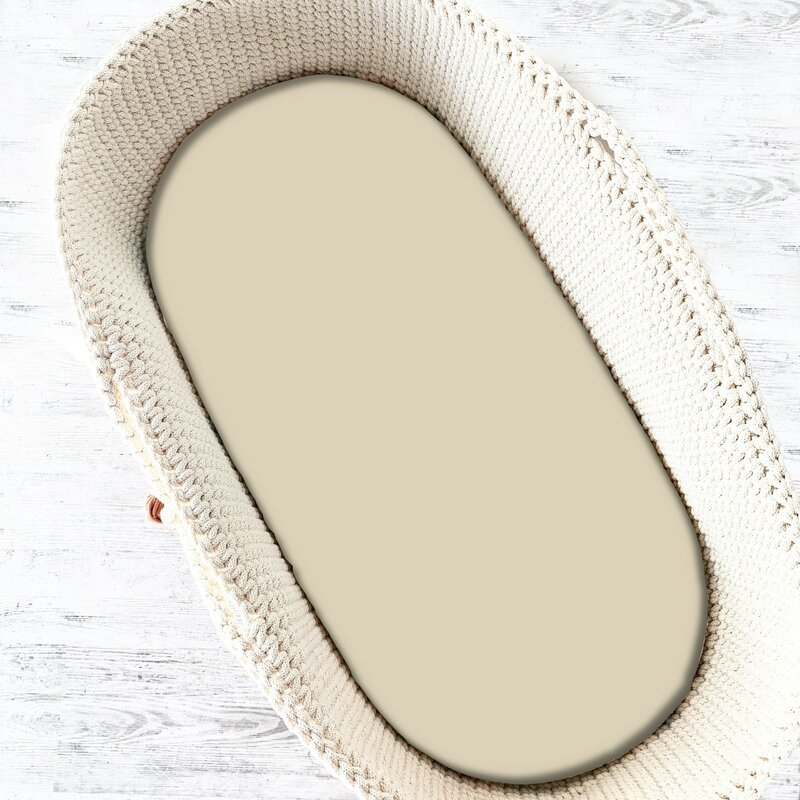 Cearceaf cu elastic, MimiNu, Pentru landou, landou, carucior si cosulet, 80x35 cm, Din Jerseu, Material certificat Oeko Tex Standard 100, Nugat Cearceaf cu elastic, MimiNu, Pentru landou, landou, carucior si cosulet, 80x35 cm, Din Jerseu, Material certificat Oeko Tex Standard 100, Nugat
